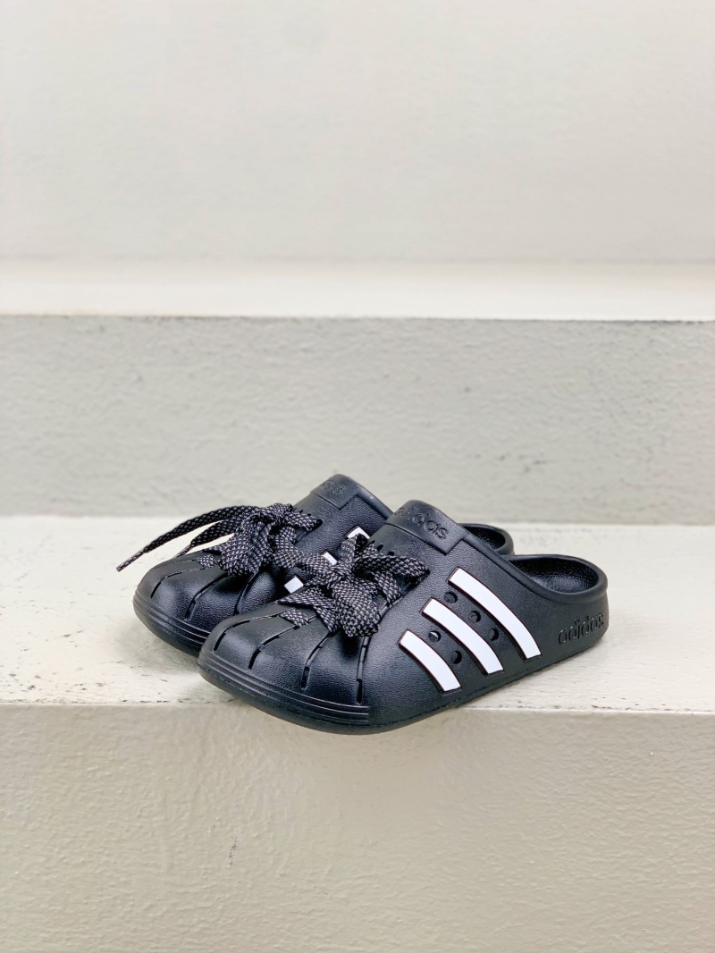 Adidas slippers